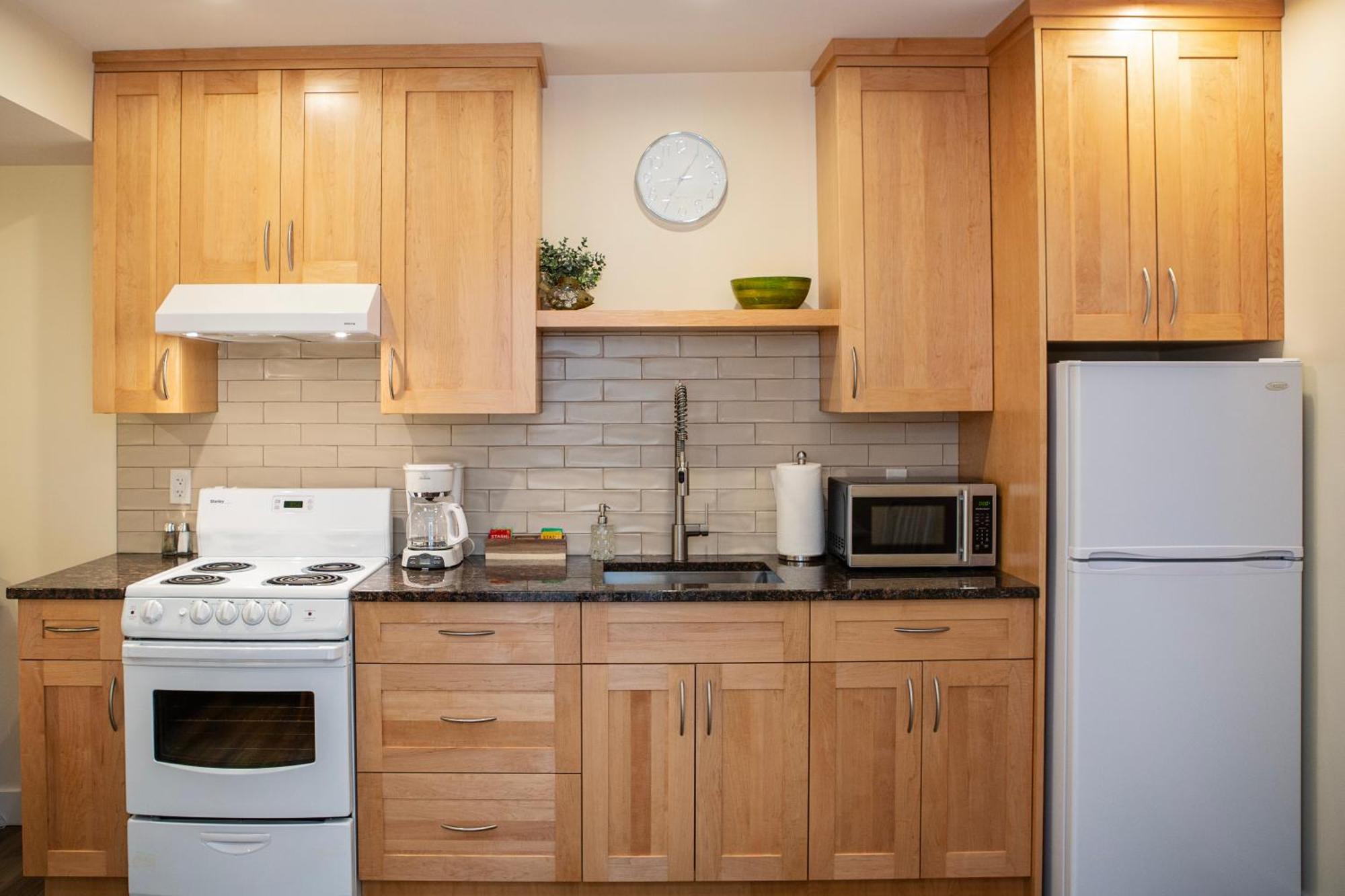 Stirling All Suites Hotel Нельсон Номер фото