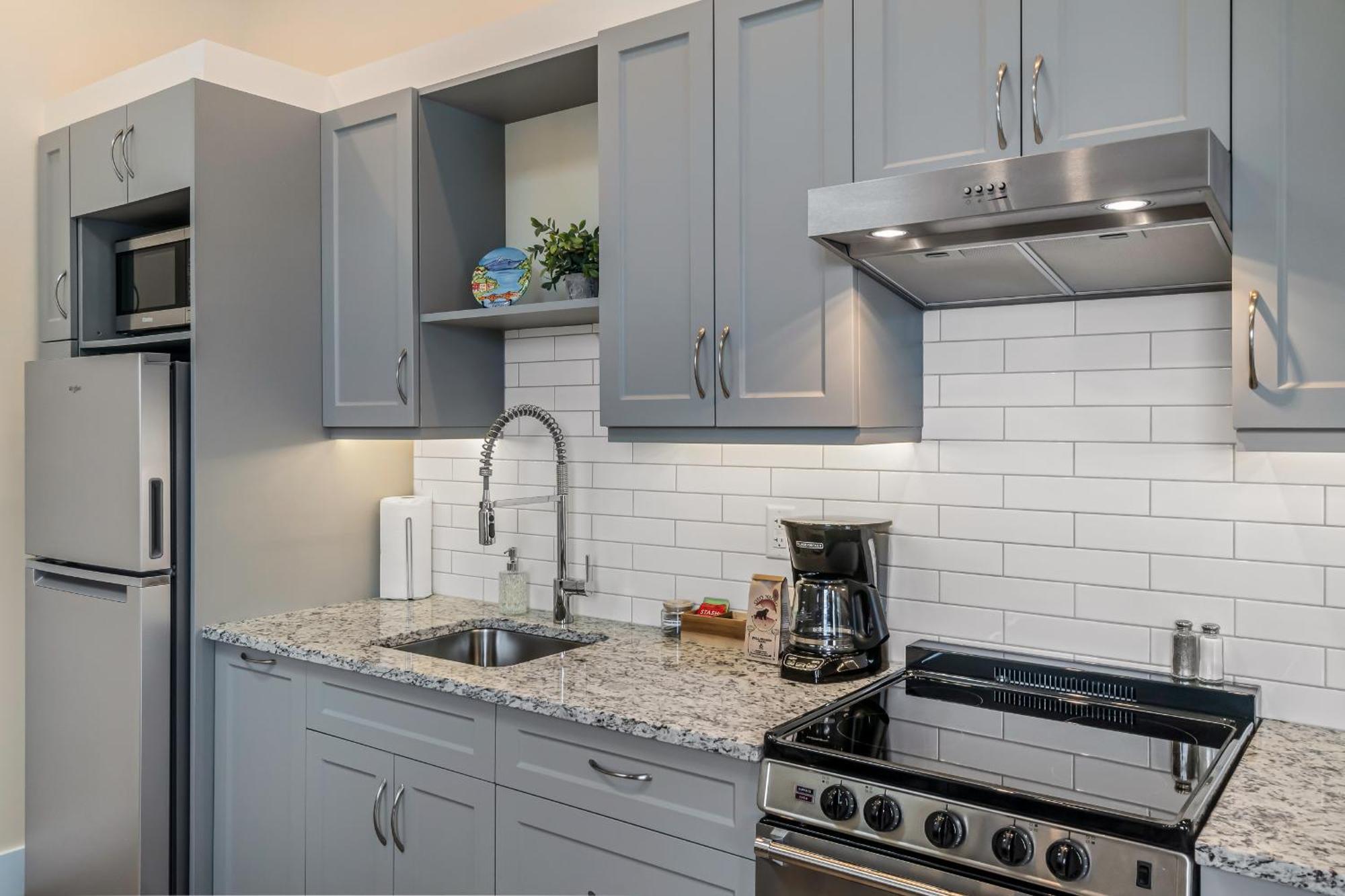 Stirling All Suites Hotel Нельсон Номер фото