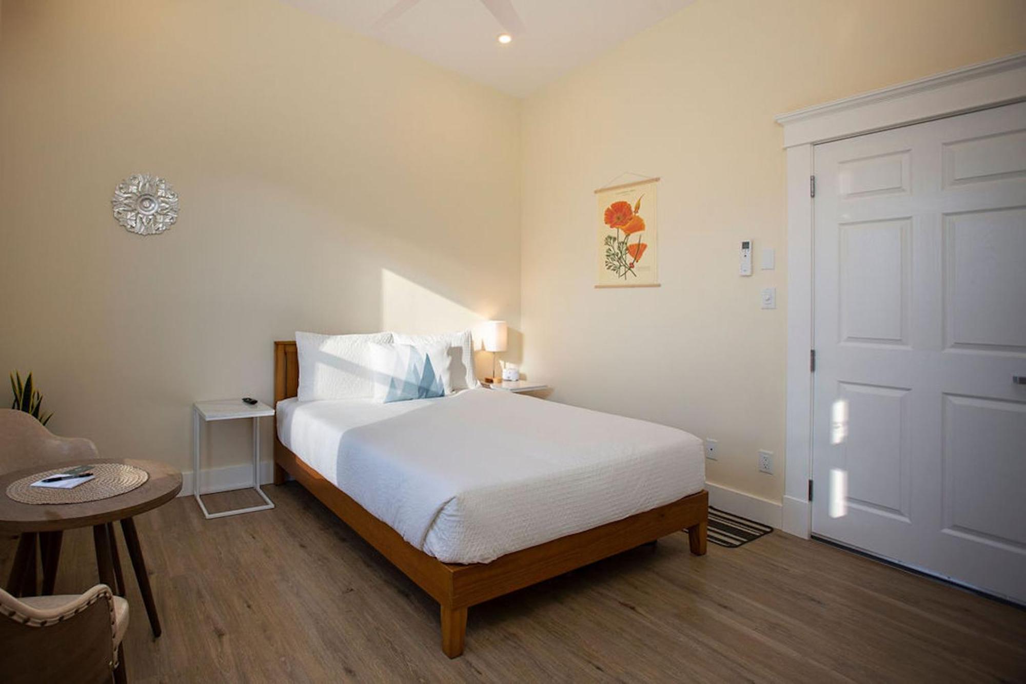 Stirling All Suites Hotel Нельсон Екстер'єр фото
